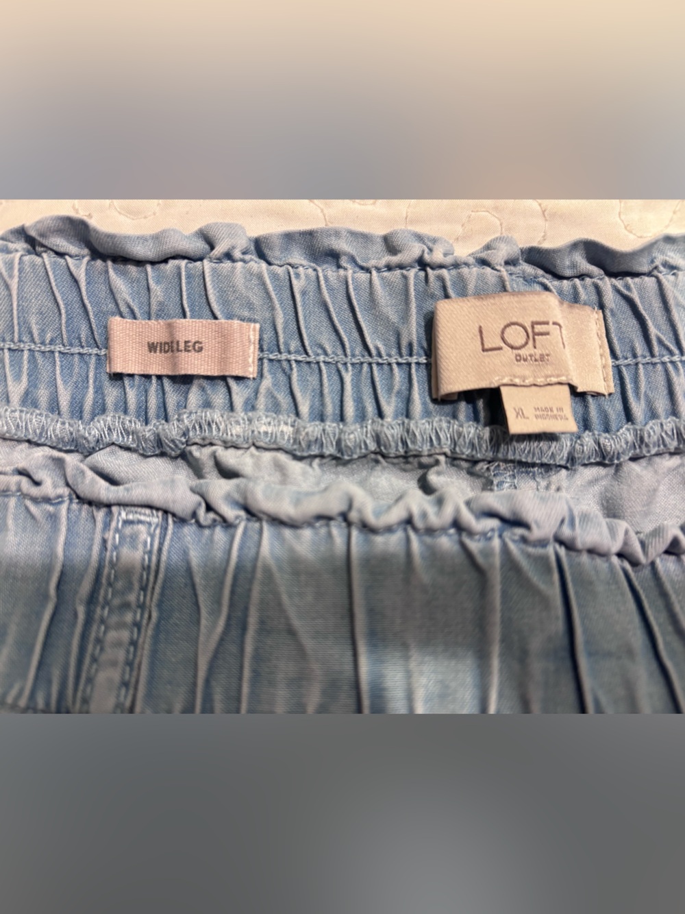 LOFT Light Blue Wide Leg Elastic Waist cropped Chambray Pants - Picture 7 of 7